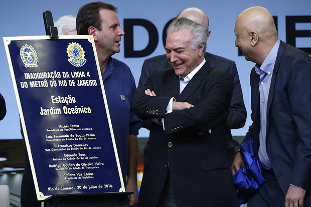 O presidente Michel Temer, ento interino, na inaugurao da linha 4 do metr do Rio