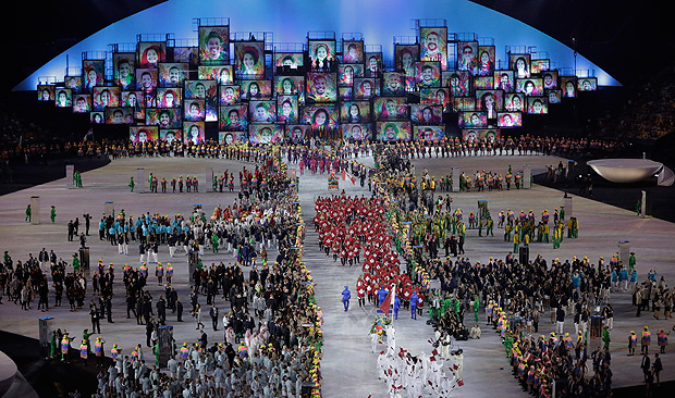 Canadian athletes walk into the stadium during the opening ceremony for the 2016 Summer Olympics in Rio de Janeiro, Brazil, Friday, Aug. 5, 2016. (AP Photo/Matthias Schrader) ORG XMIT: OLY234