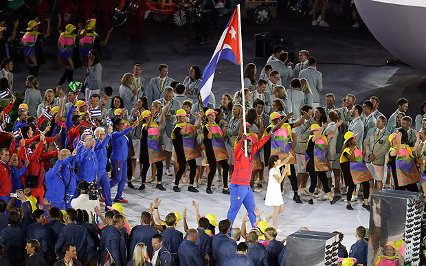 Delegao de Cuba durante a cerimnia de abertura dos Jogos Olmpicos