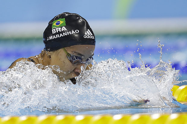 Brazil's Joanna Maranhao competes in a women's 400-meter individual medley heat during the swimming competitions at the 2016 Summer Olympics, Saturday, Aug. 6, 2016, in Rio de Janeiro, Brazil. (AP Photo/Michael Sohn) ORG XMIT: OSWM352