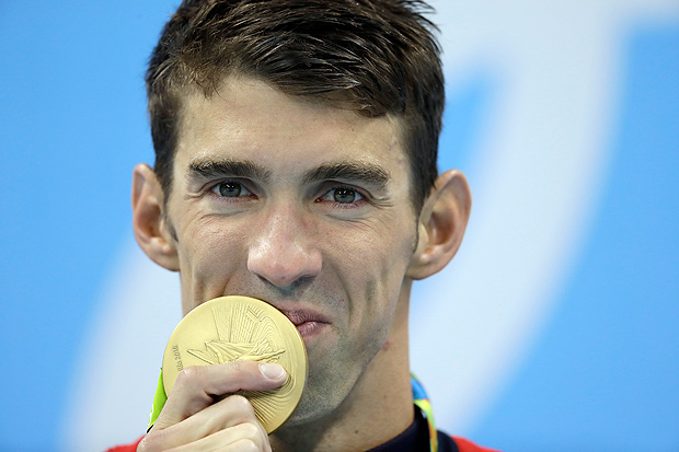22 ouro da carreira de Phelps, o 13 em provas individuais