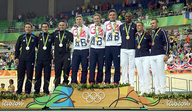 2016 Rio Olympics - Cycling Track - Victory Ceremony - Men's Team Sprint Victory Ceremony - Rio Olympic Velodrome - Rio de Janeiro, Brazil - 11/08/2016. The teams of New Zealand (NZL), Great Britain (GBR) and France (FRA) pose on the podium. REUTERS/Matthew Childs FOR EDITORIAL USE ONLY. NOT FOR SALE FOR MARKETING OR ADVERTISING CAMPAIGNS. ORG XMIT: BSP73