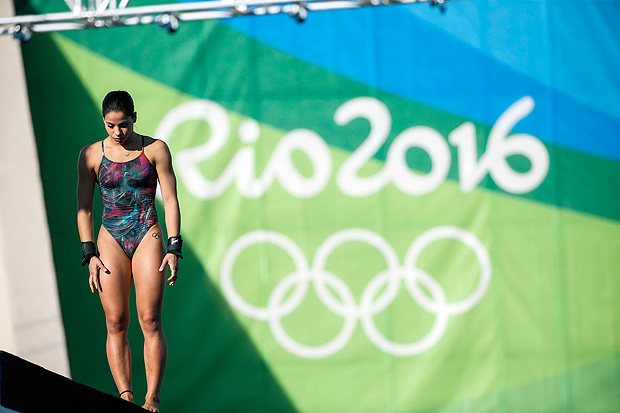 Ingrid Oliveira est fora da final dos saltos ornamentais