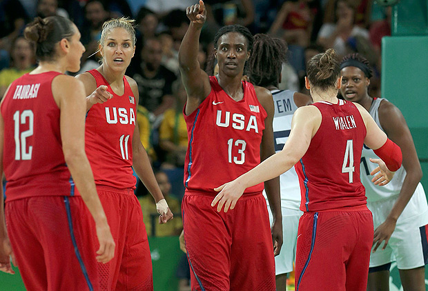 2016 Rio Olympics - Basketball - Semifinal - Women's Semifinal France v USA - Carioca Arena 1 - Rio de Janeiro, Brazil - 18/8/2016. Sylvia Fowles (USA) of USA celebrates a basket with her team mates. REUTERS/Jim Young FOR EDITORIAL USE ONLY. NOT FOR SALE FOR MARKETING OR ADVERTISING CAMPAIGNS. ORG XMIT: MJB52