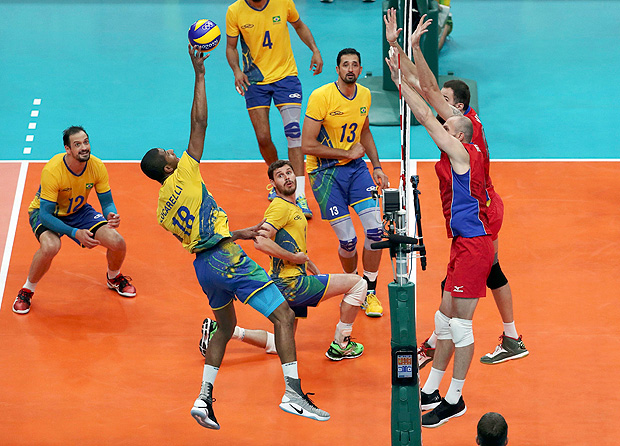 2016 Rio Olympics - Volleyball - Men's Semifinals Russia v Brazil - Maracanazinho - Rio de Janeiro, Brazil - 19/08/2016. Lucarelli (BRA) of Brazil attacks. REUTERS/Ricardo Moraes FOR EDITORIAL USE ONLY. NOT FOR SALE FOR MARKETING OR ADVERTISING CAMPAIGNS. ORG XMIT: OLYSS780