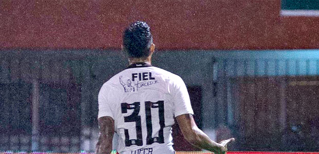 Rodriguinho comemora gol marcado pelo Corinthians contra o Fluminense