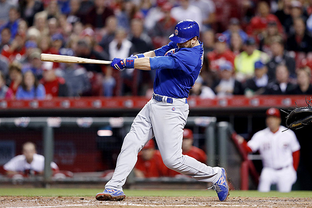 CINCINNATI, OH - SEPTEMBER 30: Ben Zobrist #18 of the Chicago Cubs hits a two-run home run in the eighth inning against the Cincinnati Reds at Great American Ball Park on September 30, 2016 in Cincinnati, Ohio. Joe Robbins/Getty Images/AFP == FOR NEWSPAPERS, INTERNET, TELCOS & TELEVISION USE ONLY ==