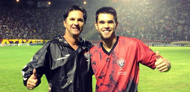 Matheus Saroli e Caio Jr em foto de 2013