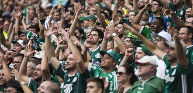 Torcedores do Palmeiras durante jogo da equipe