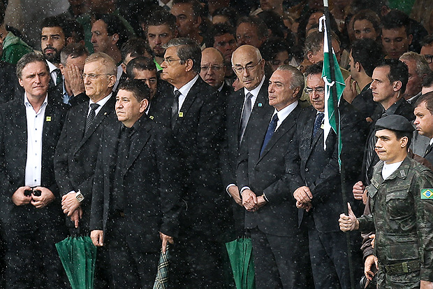 O presidente Michel Temer na Arena Cond para o velrio dos jogadores do Chapecoense