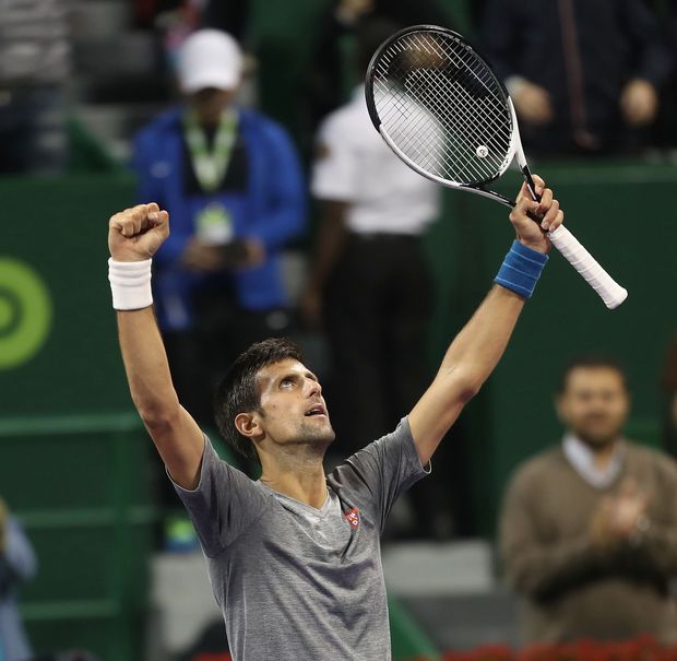 Djokovic comemora vitria sobre Murray no torneio de Doha