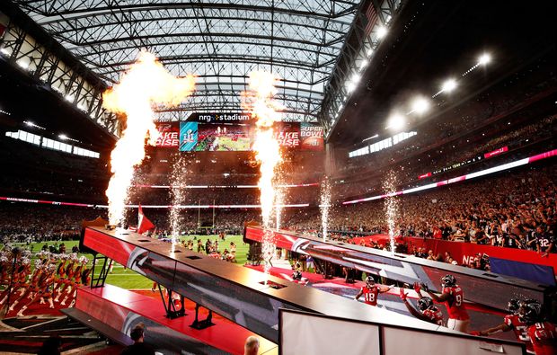 Entrada do Atlanta Falcons em campo