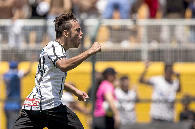 Maycon comemora gol marcado pelo Corinthians contra o Botafogo, pela final da Copa So Paulo de futebol jnior-2015