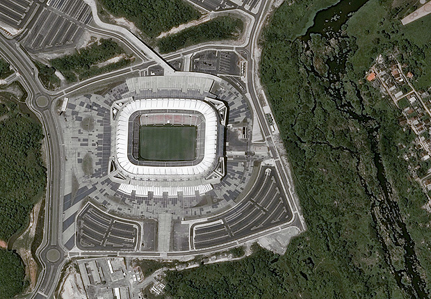 Imagem de satélite mostra o estádio Arena Pernambuco, em São Lourenço da Mata (PE)