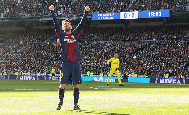 Messi comemora o segundo gol contra o Real Madrid no Santiago Bernabu