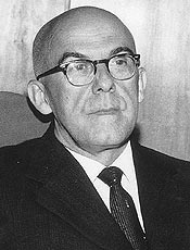 Jos Nabantino Ramos, foi presidente da Empresa Folha da Manh at 1962 e um dos fundadores do "Folha da Tarde"