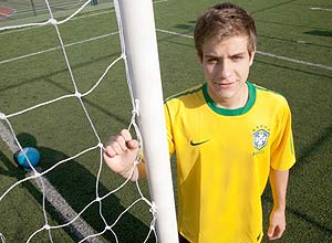 legenda: Juliano, 16, entrará em campo com a seleção crédito: Carlos Cecconello/Folhapress