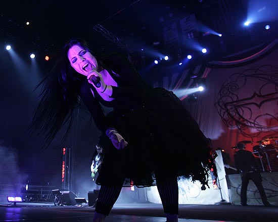 A cantora Amy Lee em show da banda Evanescence
