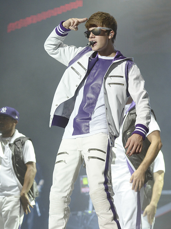 RIO DE JANEIRO, RJ, BRASIL, 05-10-2011: o cantor canadense Justin Bieber se apresenta no Engenho. (Pedro Carrilho/Folhapress, ILUSTRADA).