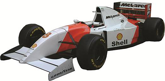 Shopping SP Market apresenta rplica da McLaren de Ayrton Senna 