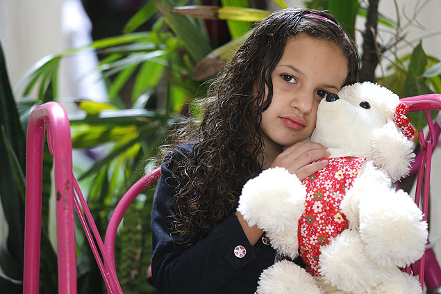 Isabelly Miranda, 6, cujo cachorro morreu em maro
