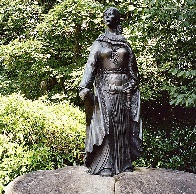 Estatua da irlandesa Grace O'Malley (c 1530 - c 1603), foi chefe do cla O Maille no oeste da Irlanda, seguindo os passos de seu pai Eoghan Dubhdara O Maille se tornando uma Pirata. Credit: Divulgacao ***DIREITOS RESERVADOS. NÃO PUBLICAR SEM AUTORIZAÇÃO DO DETENTOR DOS DIREITOS AUTORAIS E DE IMAGEM***