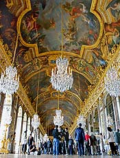 Galeria dos Espelhos de Versalhes foi restaurada, na Frana