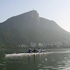 Lagoa Rodrigo de Freitas é um dos pontos turísticos mais visitados do Rio de Janeiro
