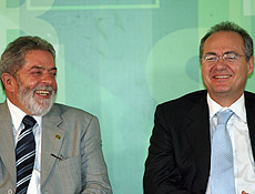 Lula e Renan se encontram publicamente pela 1 vez em cerimnia no Palcio do Planalto