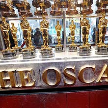Estatuetas douradas j esto prontas  espera dos vencedores do Oscar 2008