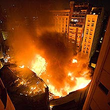Incndio destruiu salas da Sociedade de Cultura Artstica, na rua Nestor Pestana, centro de So Paulo