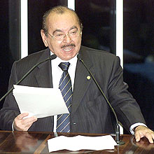 Ex-senador peemedebista Gilberto Mestrinho morre aos 81 anos em Manaus