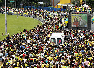 PM estima que 2 milhões de pessoas foram à Marcha
 para Jesus, realizada hoje na zona norte de São Paulo