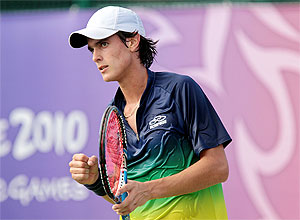 O tenista brasileiro Tiago Fernandes nos Jogos da Juventude de 2010