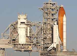 Discovery na base de lanamento de cabo Canaveral, na Flrida; esta ser a 38 e ltima misso do nibus espacial