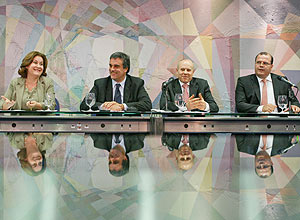 Dilma oficializou equipe econômica: Guido Mantega (Fazenda), Miriam Belchior (Planejamento) e Alexandre Tombini (BC)