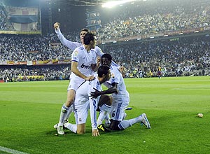 Cristiano Ronaldo comemora gol do Real na final com o Barcelona