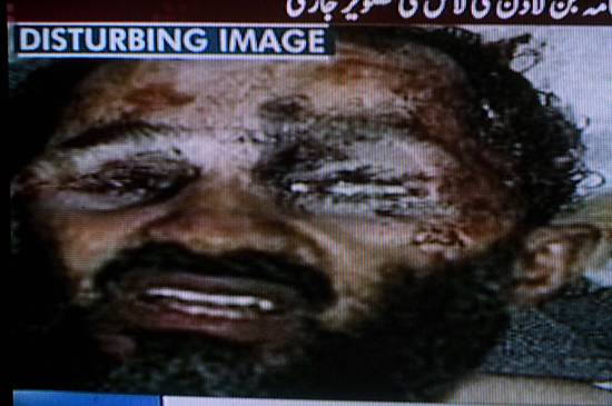 Imagem veiculada por emissoras paquistanesas mostram suposto rosto ensanguentado de Bin Laden