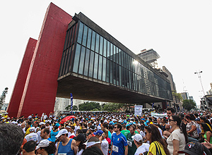 Participantes da corrida de São Silvestre, em São Paulo