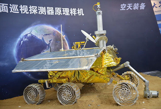 A misso chinesa foi a primeira a fazer um pouso lunar suave desde 1976