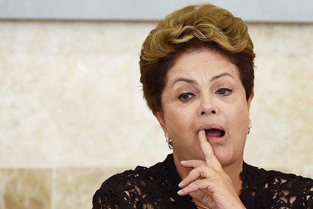 Dilma Rousseff attends an Economic and Social Development Council (CDES) meeting at Planalto Palace in Brasilia on April 16