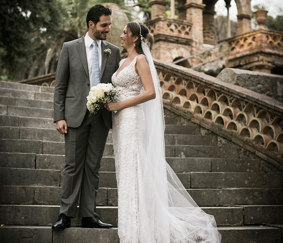 O casal Catarina e Thiago se uniu na cidade de Taormina, na Sicília; ela visitou a capela de Santa Catarina em uma viagem com a família e fez promessa de se casar no local
