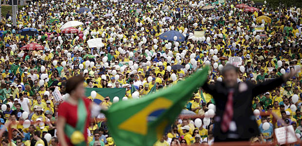 Demonstrators attend a protest against Brazil's President Dilma Rousseff, part of nationwide protests calling for her impeachment, in Brasilia, March 13, 2016 