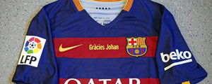 Camisa do Barcelona com homenagem a Johan Cruyff, onde holandês jogou – Reprodução