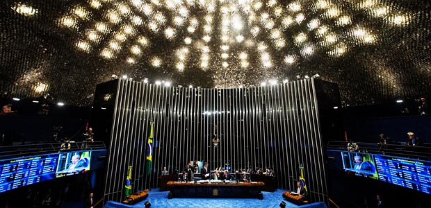 Senadores durante sesso de votao do impeachment da presidente Dilma Rousseff