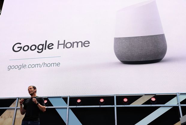 MOUNTAIN VIEW, CA - MAY 18: Google Vice President of Product Management Mario Queiroz shows the new Google Home during Google I/O 2016 at Shoreline Amphitheatre on May 19, 2016 in Mountain View, California. The annual Google I/O conference is runs through May 20. Justin Sullivan/Getty Images/AFP == FOR NEWSPAPERS, INTERNET, TELCOS & TELEVISION USE ONLY ==