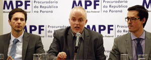 Os procuradores da Lava Jato Orlando Martello, Carlos Fernando dos Santos Lima e Deltan Dallagnol – Paulo Lisboa/Folhapress Os procuradores da Lava Jato Orlando Martello, Carlos Fernando dos Santos Lima e Deltan Dallagnol – Paulo Lisboa/Folhapress