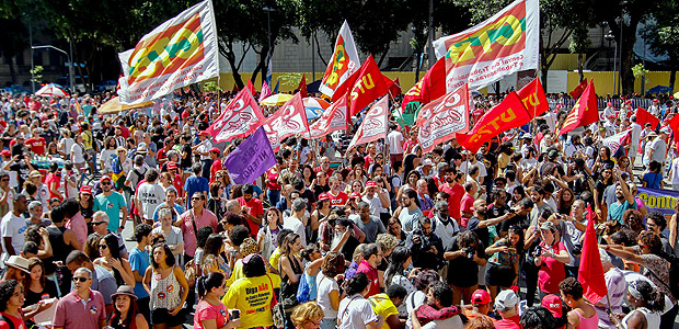 Manifestao rene centrais sindicais contra as reformas no 1 de maio, no Rio