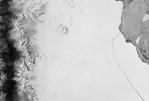 Parte do iceberg, de 6.000 km, que se descolou da Antrtida