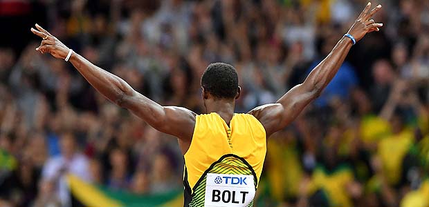Jamaica's Usain Bolt reacts after the heats of the men's 100m athletics event at the 2017 IAAF World Championships at the London Stadium in London on August 4, 2017. / AFP PHOTO / Andrej ISAKOVIC